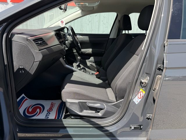 Volkswagen Polo Hatchback SO18JMV Grey #2