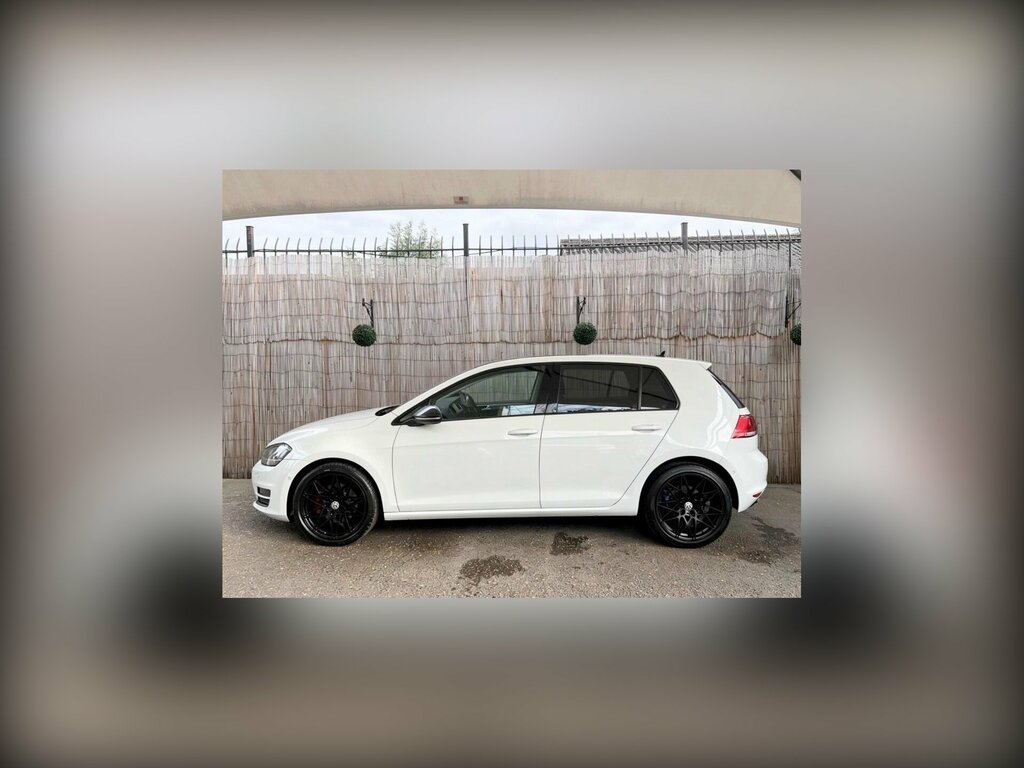 Volkswagen Golf 1.4 Tsi-r Body Styling-leather-sunroof White #4