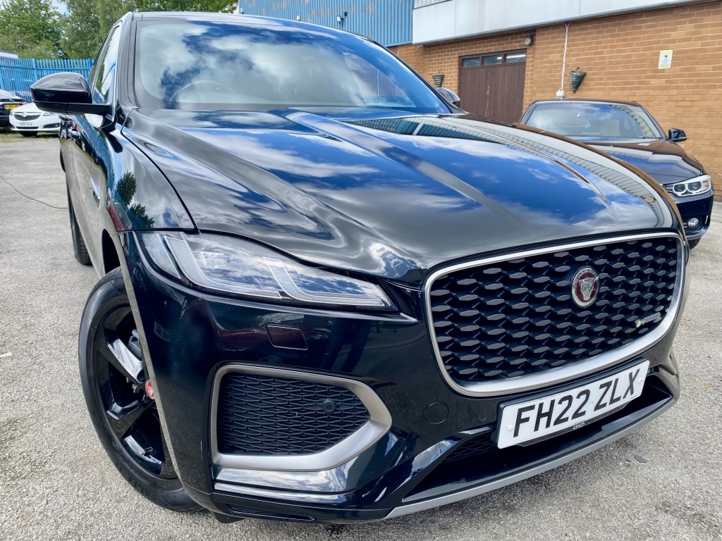 Jaguar F-Pace Estate 2.0 R-dynamic S Mhev FH22ZLX Black #2