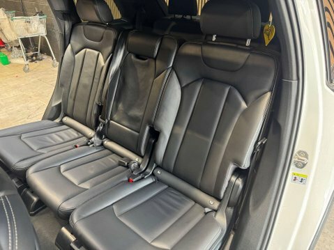 Audi Q7 3.0 Tdi V6 S Line Tiptronic Quattro Euro 6 Ss 5 White #162