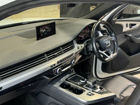 Audi Q7 3.0 Tdi V6 S Line Tiptronic Quattro Euro 6 Ss 5 White #170
