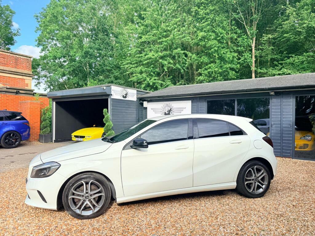 Mercedes-Benz A Class 1.3 A200 Sport Premium Plus Hatchback Red #8