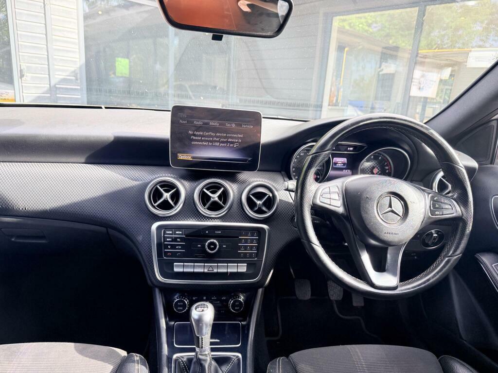 Mercedes-Benz A Class 1.3 A200 Sport Premium Plus Hatchback Red #33