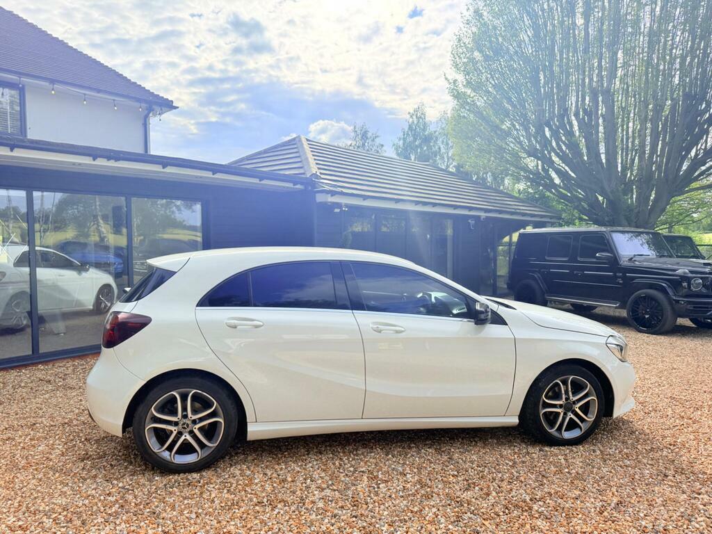 Mercedes-Benz A Class 1.3 A200 Sport Premium Plus Hatchback Red #13