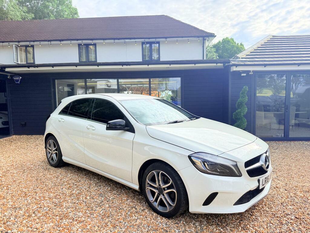 Mercedes-Benz A Class 1.3 A200 Sport Premium Plus Hatchback Red #14