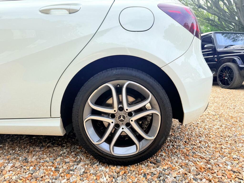Mercedes-Benz A Class 1.3 A200 Sport Premium Plus Hatchback Red #19