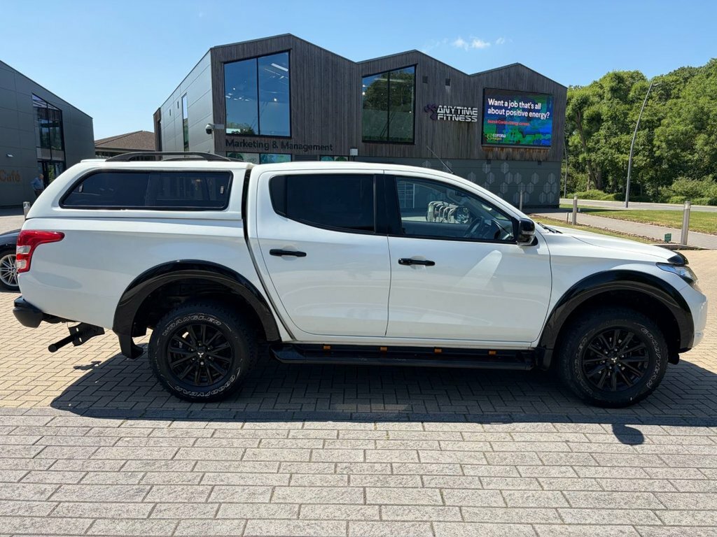 Mitsubishi L200 2.4 Di-d Dc Barbarian 4Wd Euro 6 Black #7