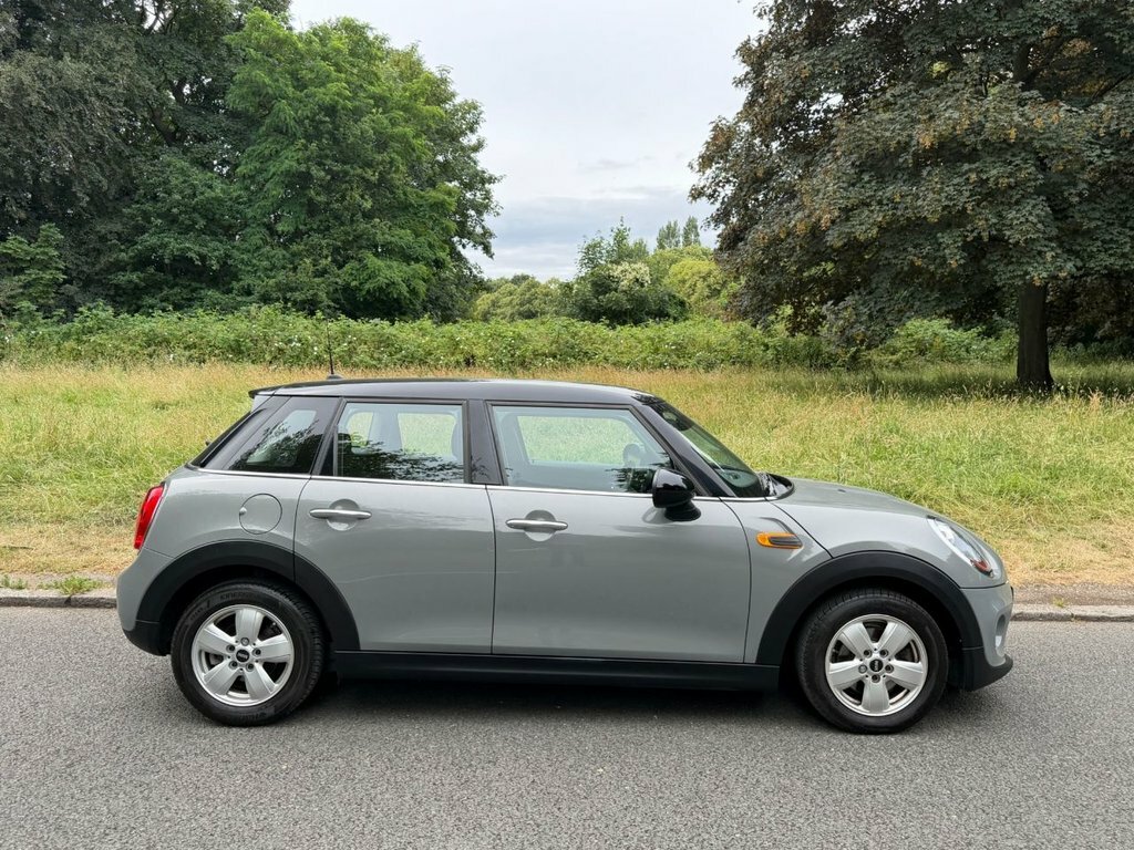 Mini Hatch 1.5L Cooper Grey #4