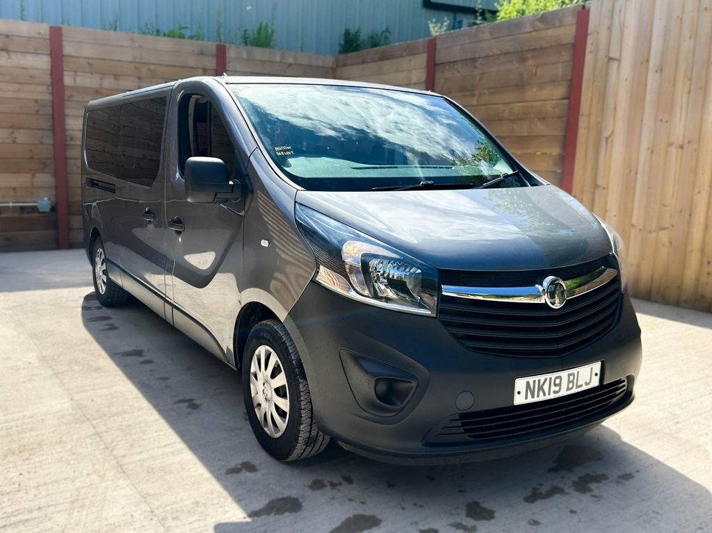 Vauxhall Vivaro Mpv NK19BLJ Grey #4