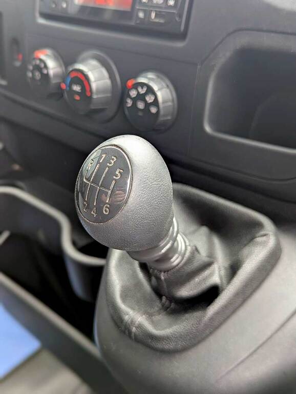 Renault Master 2.3 Dci 28 Business Quickshift Fwd Swb Euro 5 Blue #16