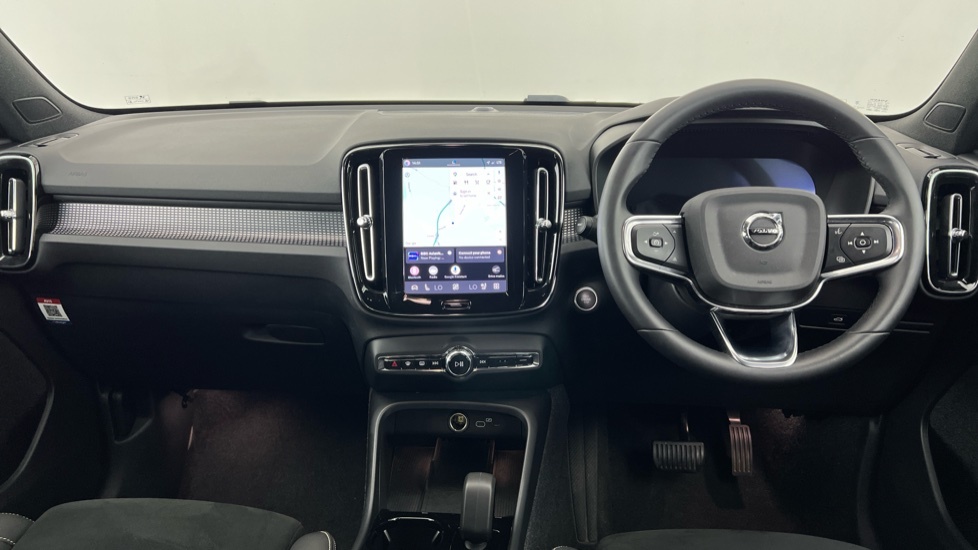 Volvo XC40 Plus, B3 Mild Hybrid, Dark RF25DXG Black #5