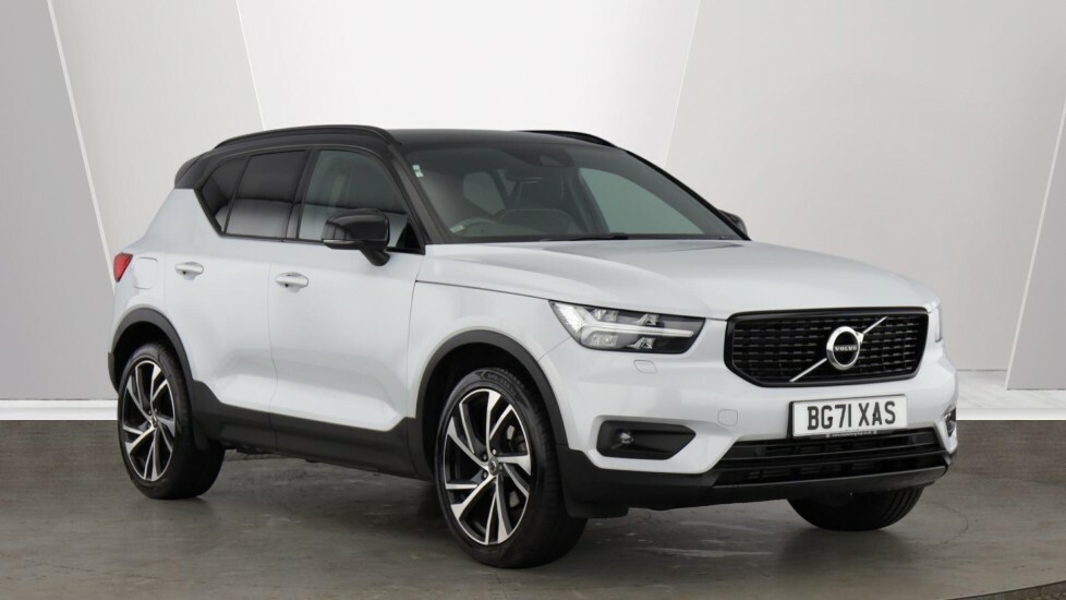 Volvo XC40 1.5 T3 163 R Design Pro Geartronic Silver