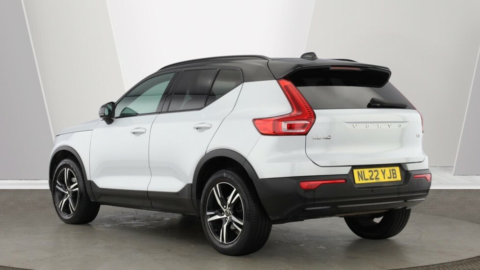 Volvo XC40 1.5 T3 163 R Design Geartronic Silver #3