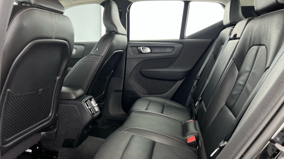 Volvo XC40 1.5H T5 Twin Engine Recharge 10.7Kwh R-design Pro Grey #7