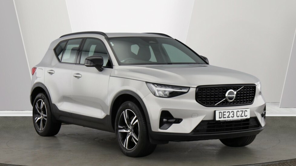 Volvo XC40 2.0 B3p Plus Dark Silver