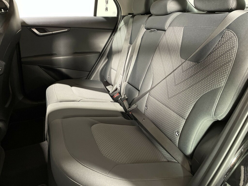 Kia Niro 1.6 Gdi 168 Phev 2 Dct Black #3