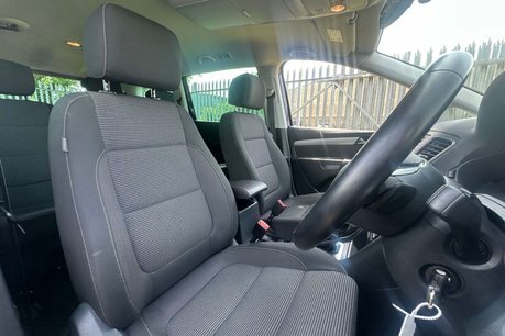 Volkswagen Sharan Mpv 2.0 Tdi Se Nav 201969 Black #68