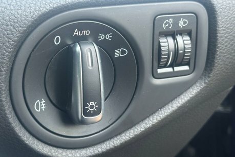 Volkswagen Sharan Mpv 2.0 Tdi Se Nav 201969 Black #90