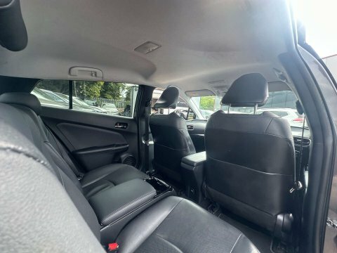 Toyota Prius 2024 74 2.0 #18