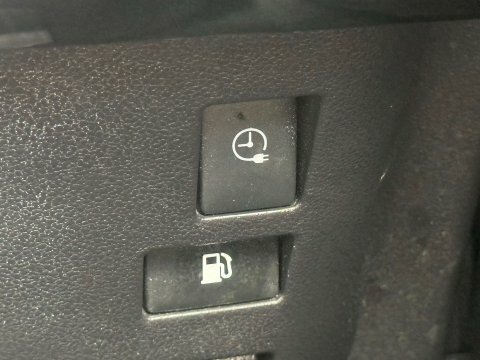 Toyota Prius 2024 74 2.0 #35