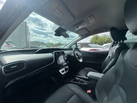 Toyota Prius 2024 74 2.0 #24