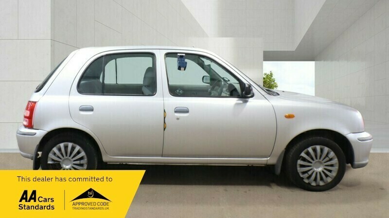 Nissan Micra 1.0 16V S Cvt Black #5