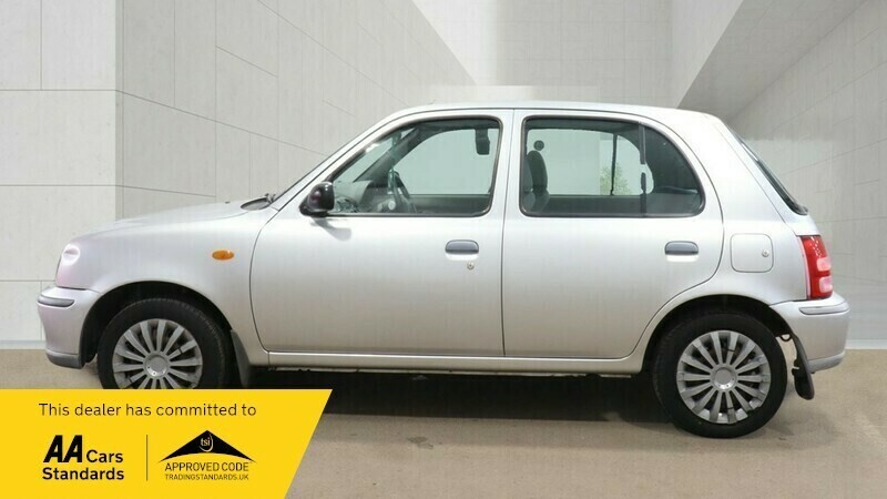 Nissan Micra 1.0 16V S Cvt Black #6