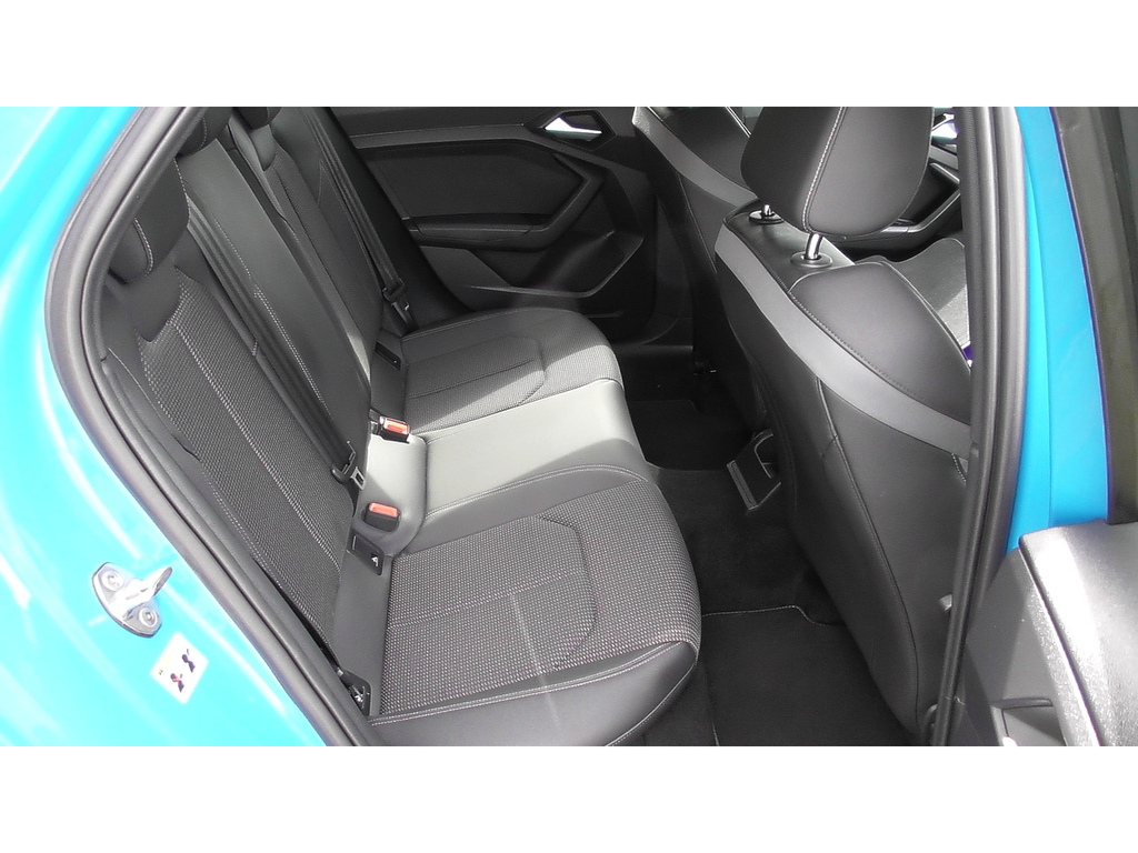 Audi A1 Tfsi Black Edition Blue #5