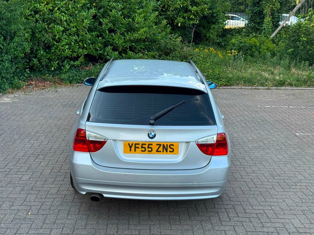 BMW 3 Series 320I Se 5-Door Green #14