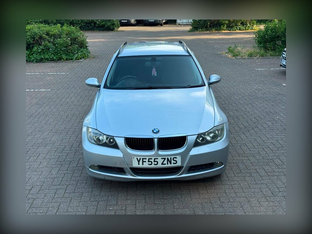 BMW 3 Series 320I Se 5-Door Green #13