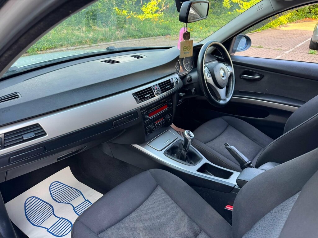 BMW 3 Series 320I Se 5-Door Green #19