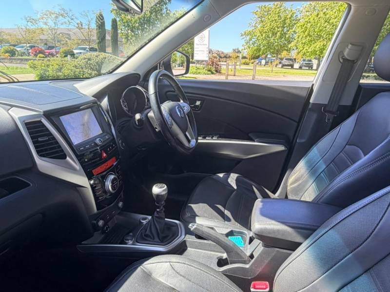 SsangYong Tivoli Se Now Blue #9