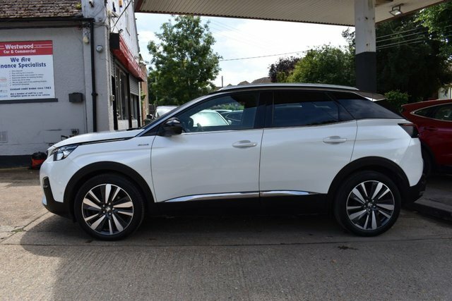 Peugeot 3008 1.5 Bluehdi Gt Line Premium Suv Eat Eur YX69UBC White #4