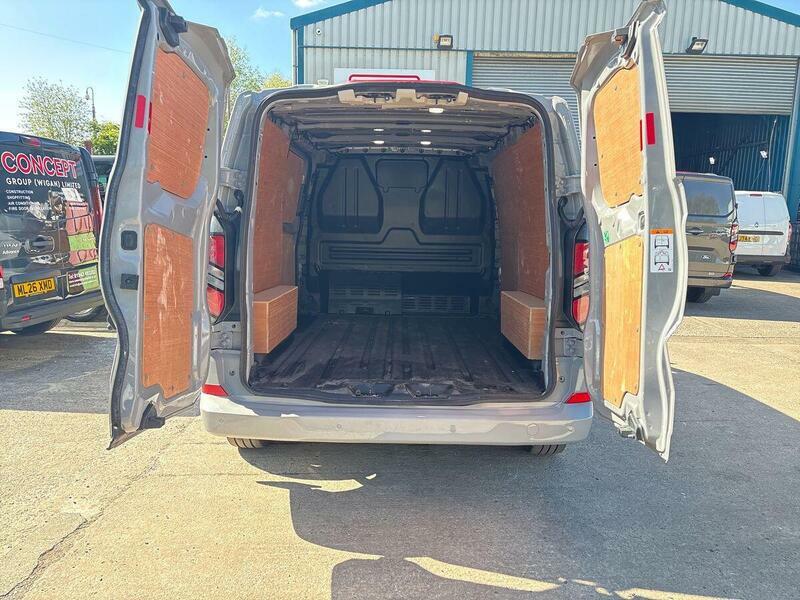 Ford Transit Custom Custom 320 Sport L1 Swb Rwd 160Kw 65Kwh Low R Grey #41