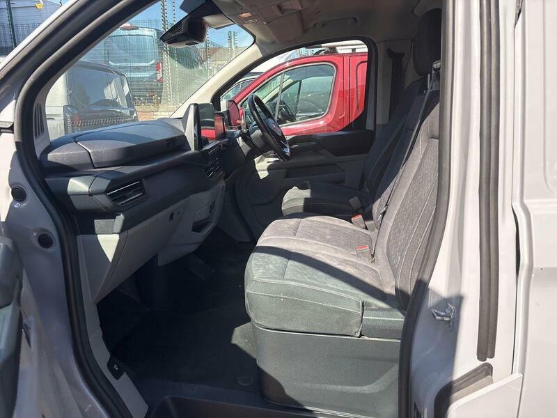 Ford Transit Custom Custom 320 Sport L1 Swb Rwd 160Kw 65Kwh Low R Grey #57