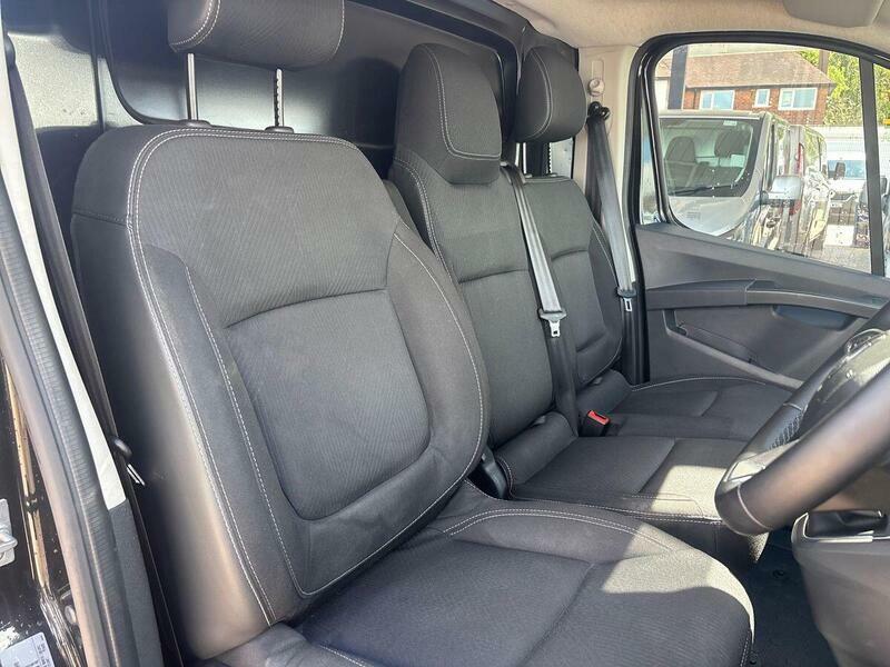 Renault Trafic Lh30 Blue Dci 150 High Roof Advance Safety Van #35