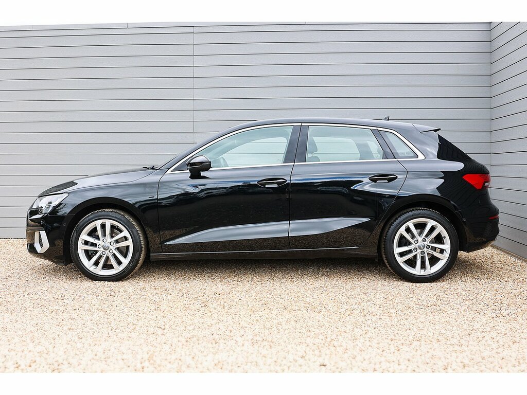 Audi A3 Tfsi Sport Black #5