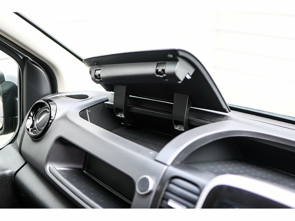 Renault Trafic Swb Lr Energy Sport Nav Euro 6 White #31