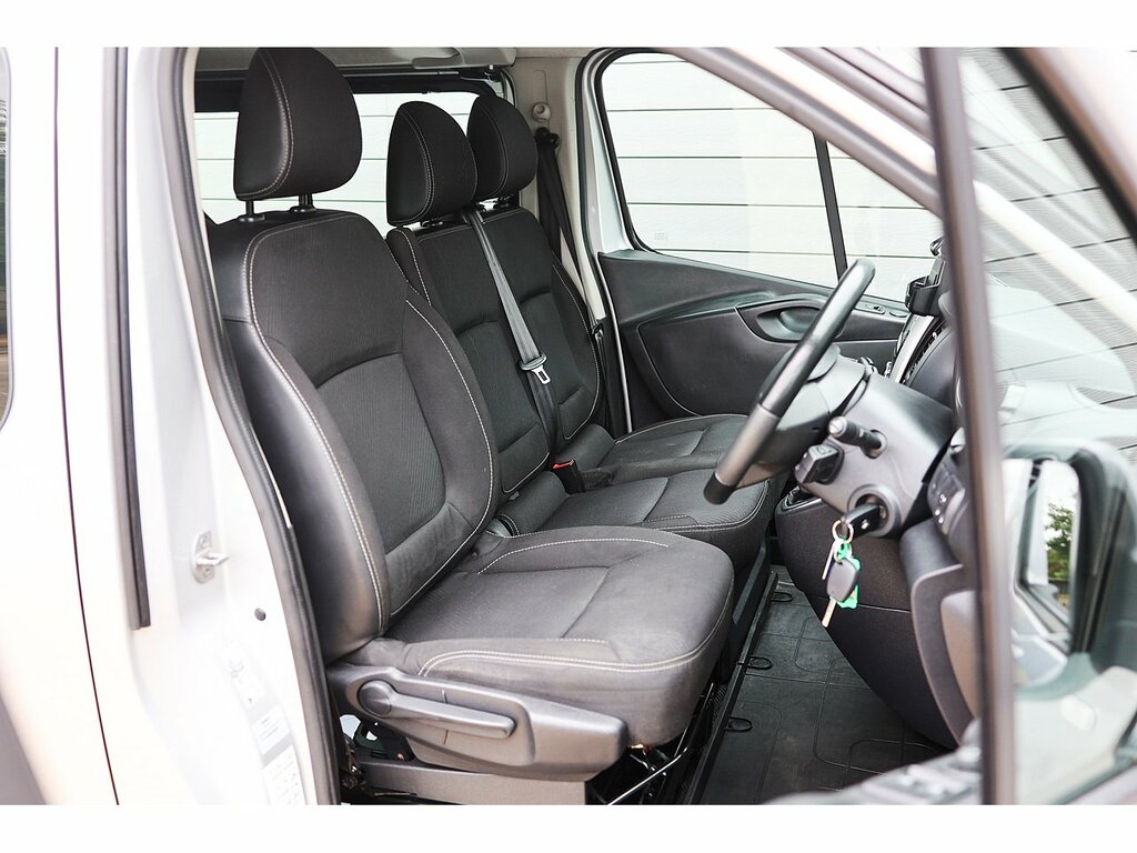 Renault Trafic 2019 1.6 Sl27 Business Energy Dci 125 Bhp White #14