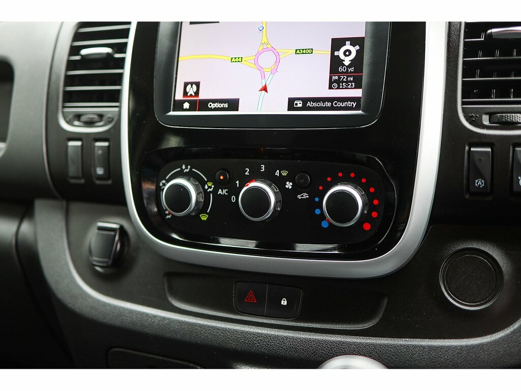 Renault Trafic 2019 1.6 Sl27 Business Energy Dci 125 Bhp White #24