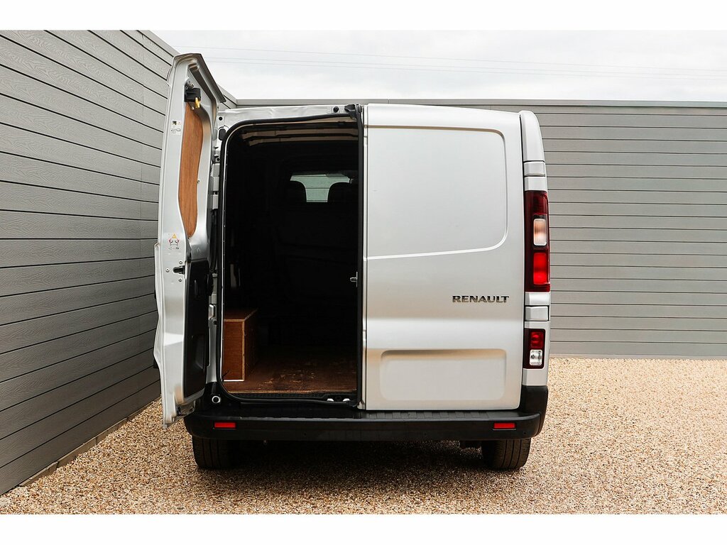 Renault Trafic 2019 1.6 Sl27 Business Energy Dci 125 Bhp White #10