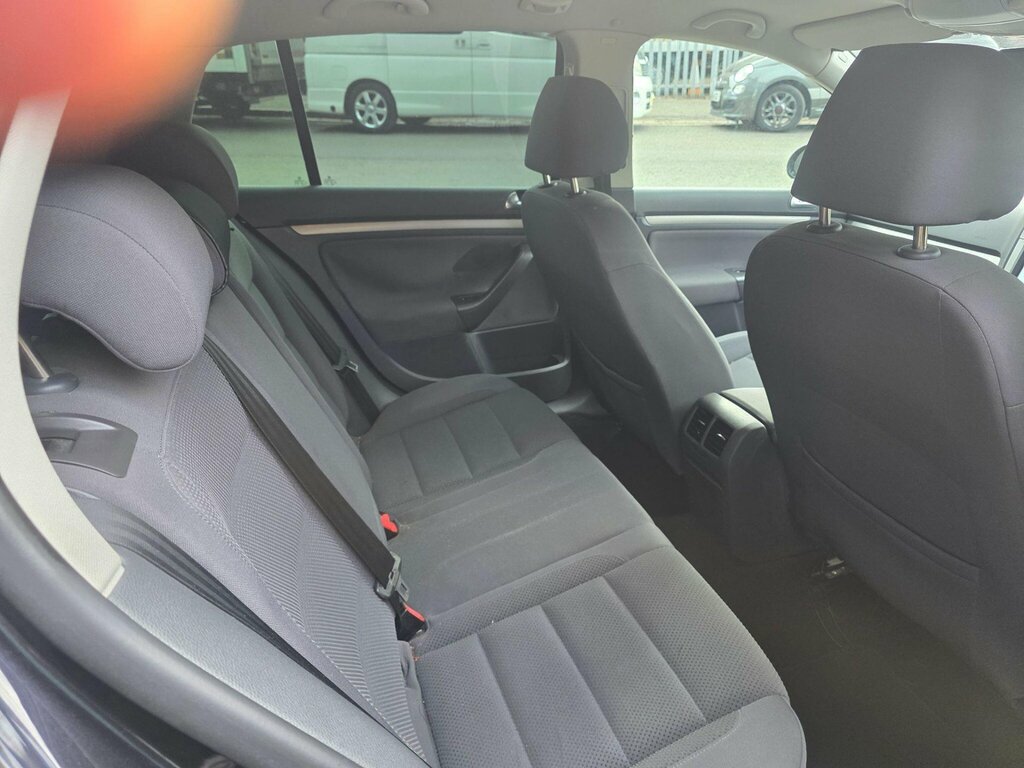 Volkswagen Golf Hatchback 2.0 Tdi Gt Sport Dsg 200707 Silver #18