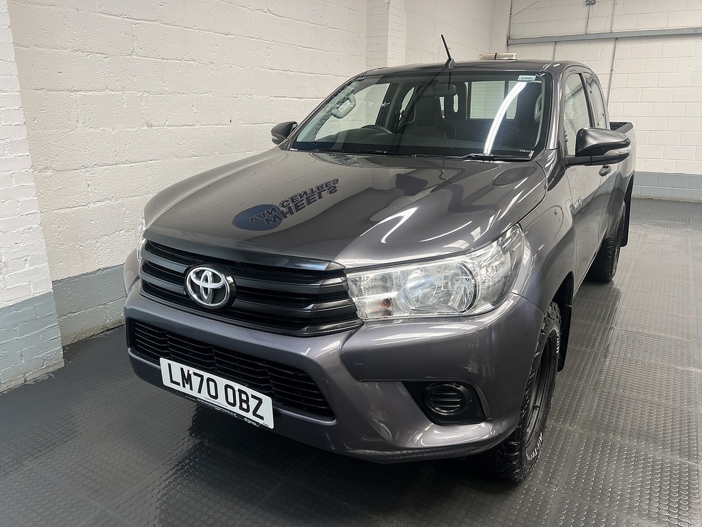 Toyota HILUX 2.4 D-4d Active Extra Pickup Extended Cab Dies Grey
