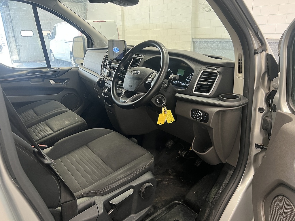 Ford Transit Custom 2.0 300 Ecoblue Limited Panel Van Manua Silver #6