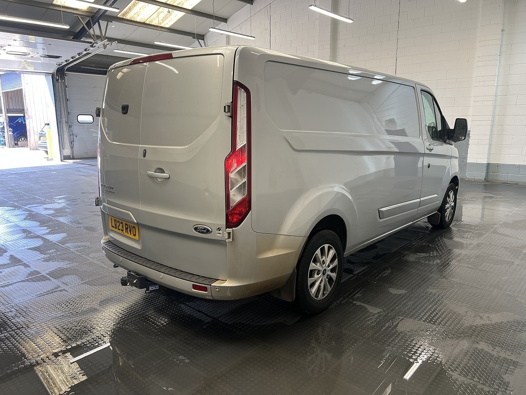 Ford Transit Custom 2.0 300 Ecoblue Limited Panel Van Manua Silver #3