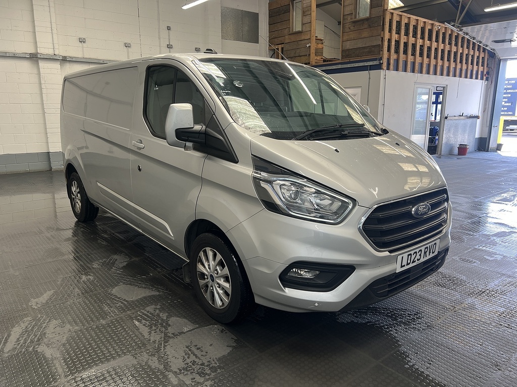 Ford Transit Custom 2.0 300 Ecoblue Limited Panel Van Manua Silver #4