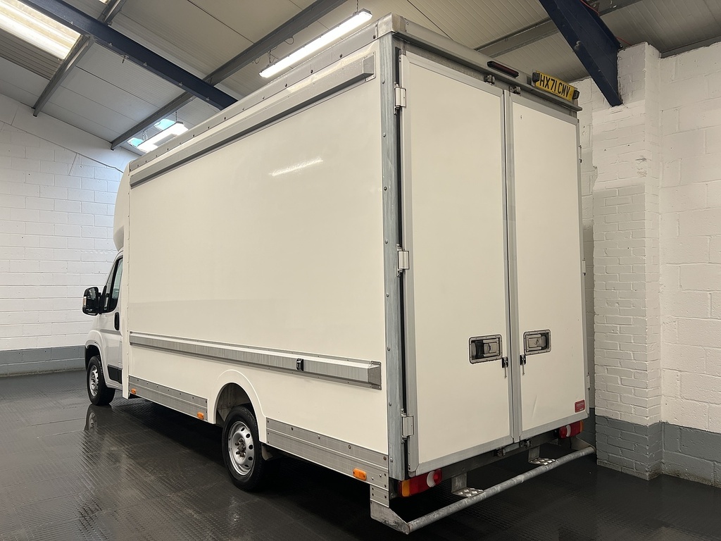 Peugeot Boxer Diesel White #3