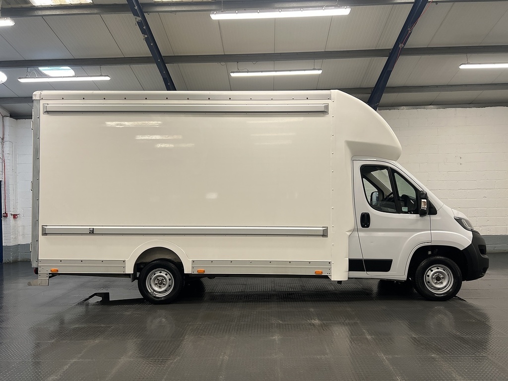 Peugeot Boxer Diesel White #6