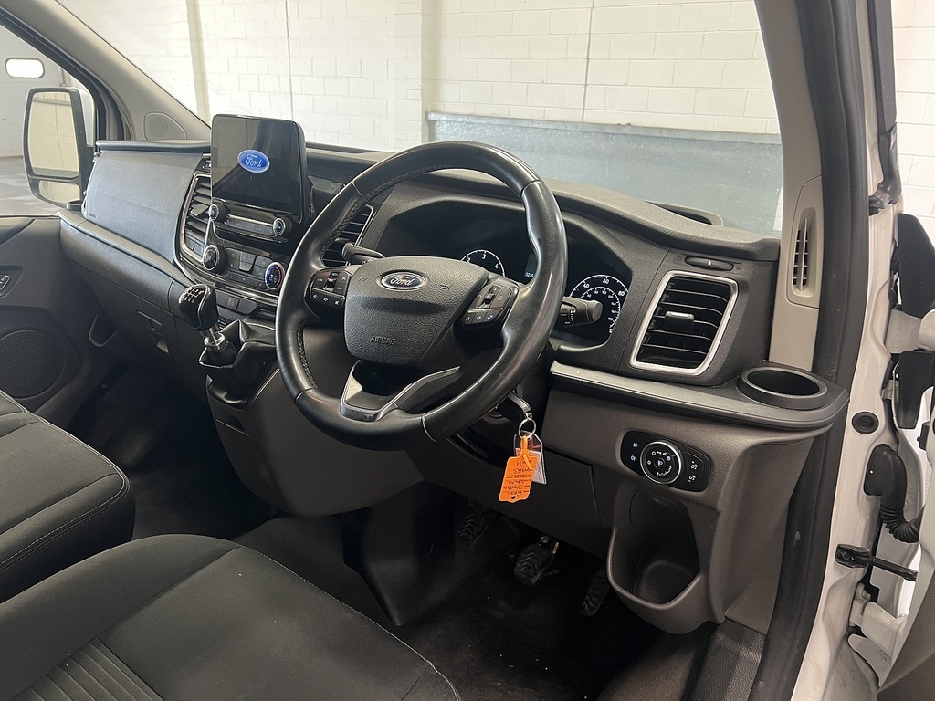 Ford Transit Custom 2.0 300 Ecoblue Limited Panel Van Manua White #6