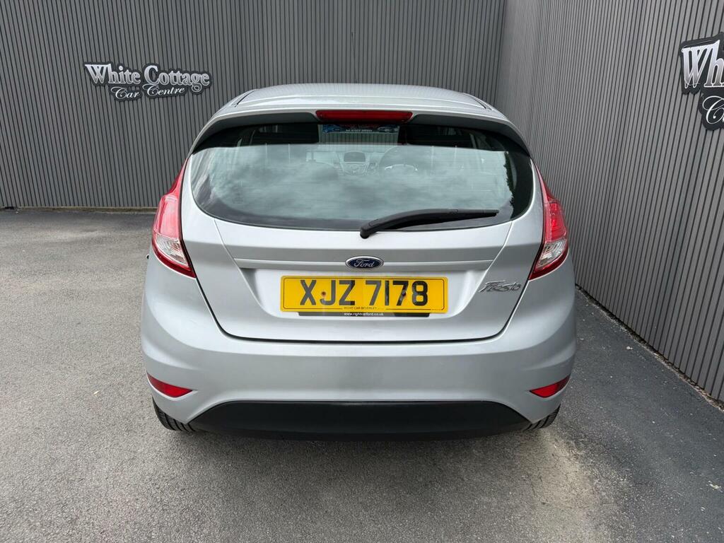 Ford Fiesta Hatchback 1.25 Zetec Euro 6 201565 Silver #5
